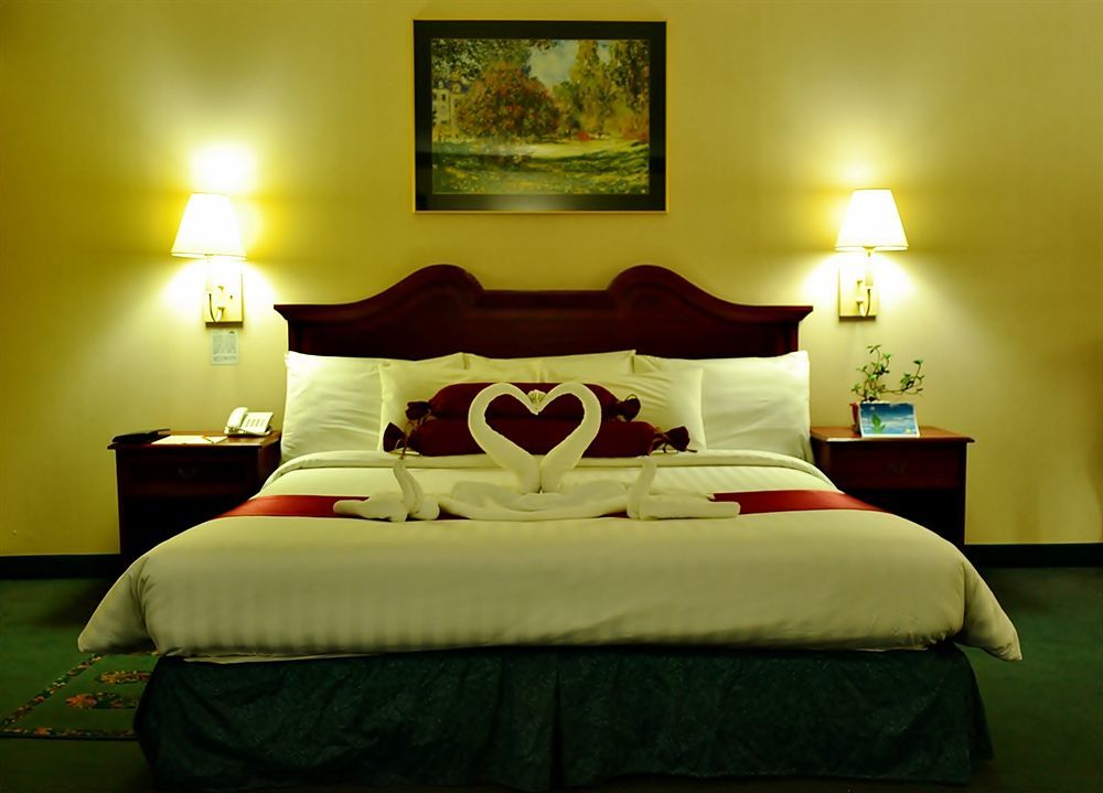 Days Hotel By Wyndham Μπατάνγκας Εξωτερικό φωτογραφία