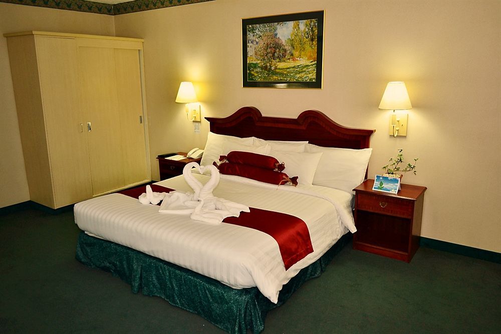 Days Hotel By Wyndham Μπατάνγκας Εξωτερικό φωτογραφία